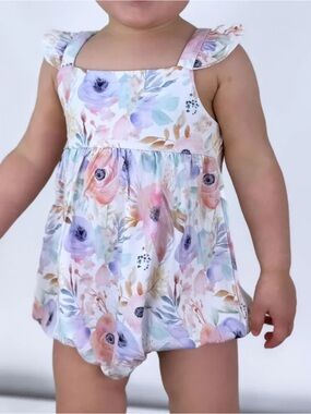 Blush Lotus Macie floral bubble romper size 18-24 months